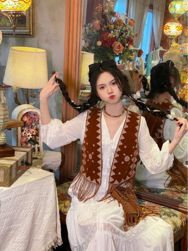 Ethnic Style Retro Tassel Embroidery Waistcoat Cardigan Women Design Sense Niche Fold Wear Vest Chic Sleeveless Clothes