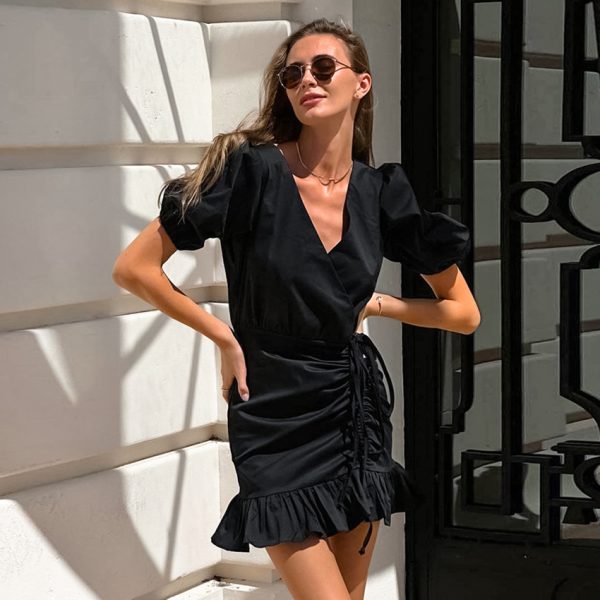 Women's Fashion Black Pleated Nipped Waist High Sense V-neck Puff Sleeve Dress