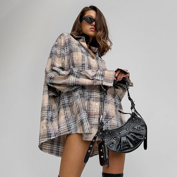 Loose Retro Distressed Plaid Shirt